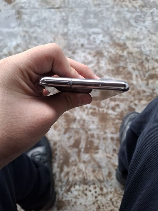 Обменяю Продам самсунг с20+