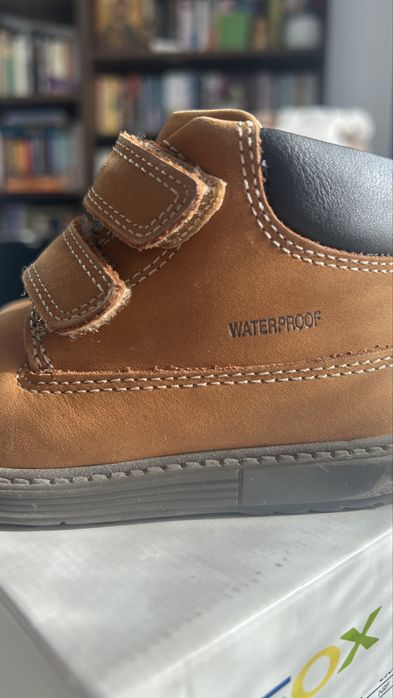 Ghete impermeabile Geox mărimea 22