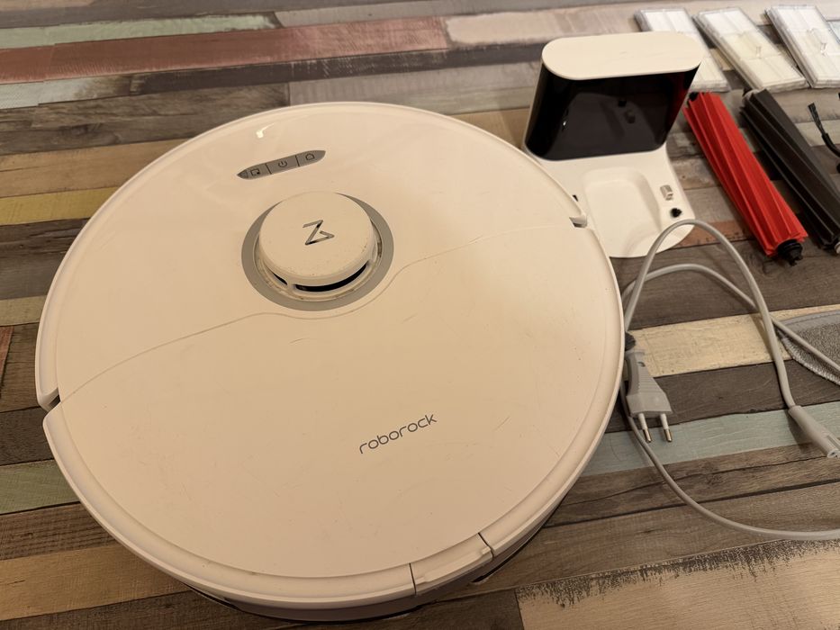 Робот прахосмукачка Roborock S8