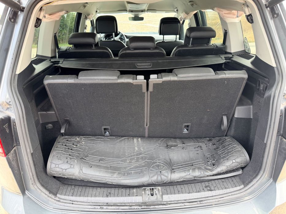 Vw Touran (5T1) 2.0 TDi BlueMotion двигател DFGA, ск. кутия DSG SGG, R line, 150 кс., 7 местен, 172000 км., 2018 г., euro 6B, Фолксваген Туран