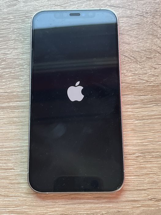 Iphone 12 pro - без забележки