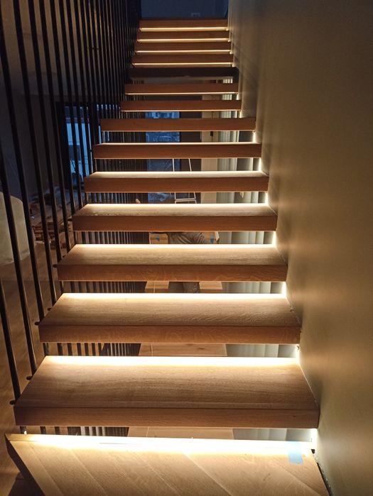 Electrician cu experiență