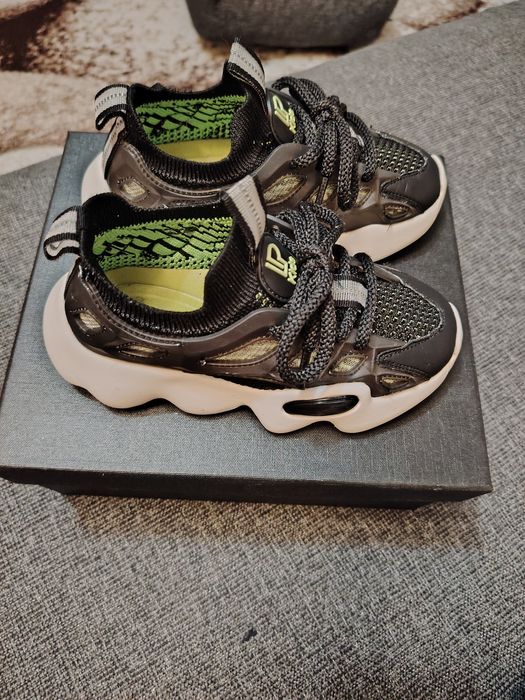 Vind adidași .IL paso copi