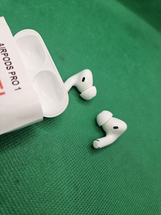 Casti Airpods Pro 1 •Amanet Lazar Crangasi •51124