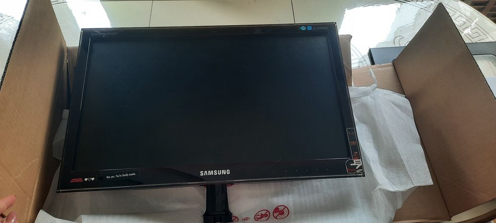 Продам монитор Samsung