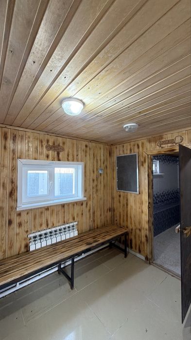 Продается дом с пл 180 кв.м, 10 соток