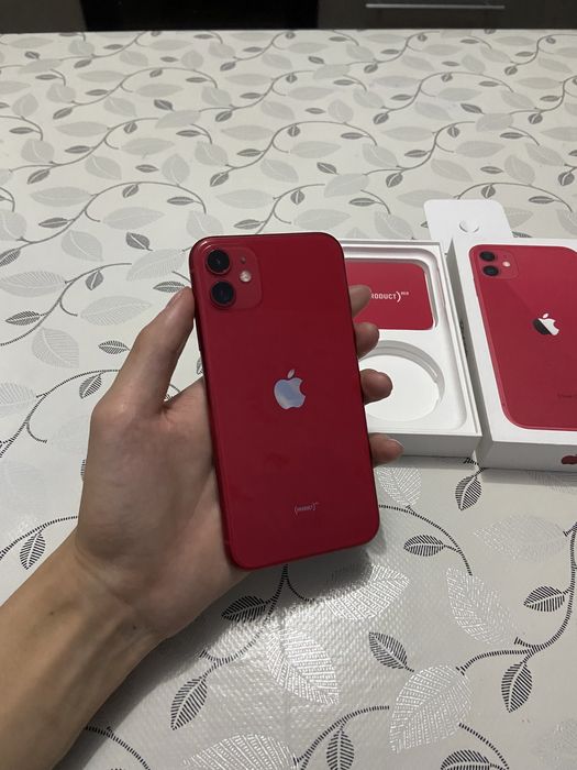 Продам Айфон 11 128gb