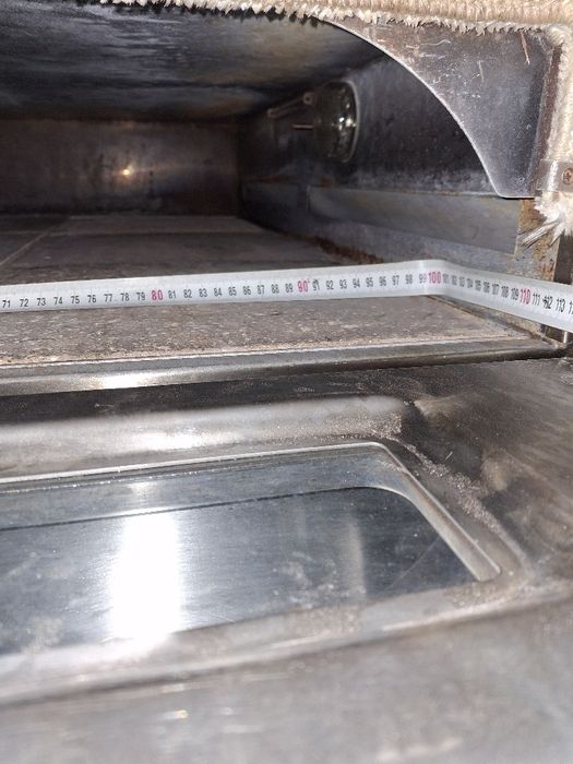 Пицарка/ фурна за пица на газ CUPPONE