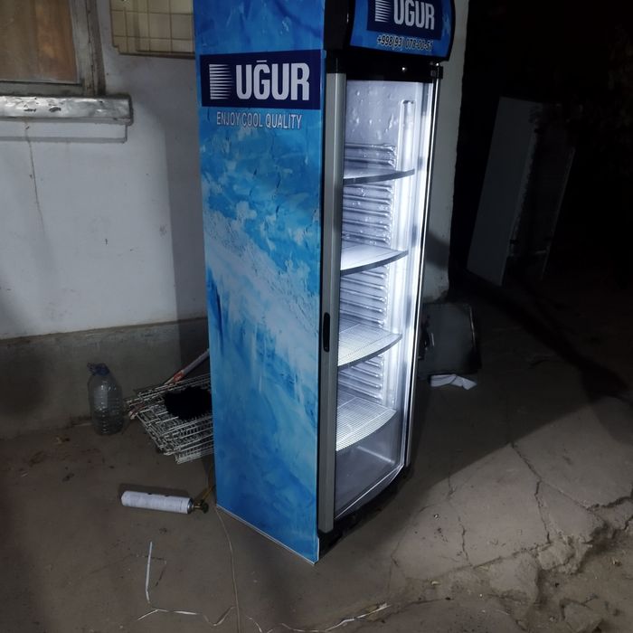 Xolodilnik sotiladi Ugur zavodskoy