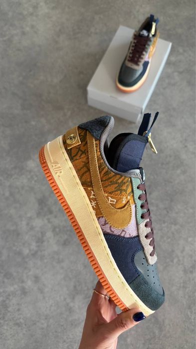Air Force 1 Travis Scott “Cactus Jack”