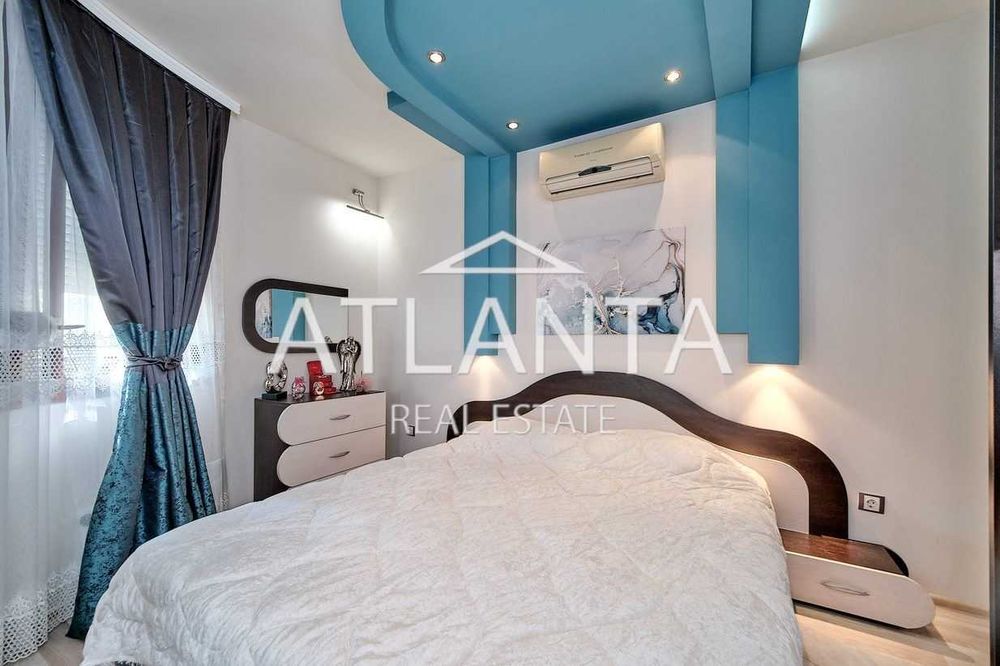 Продава се Тристаен апартамент в Варна, Цветен квартал - 106 кв.м за 2340 €/кв.м - Снимка #11