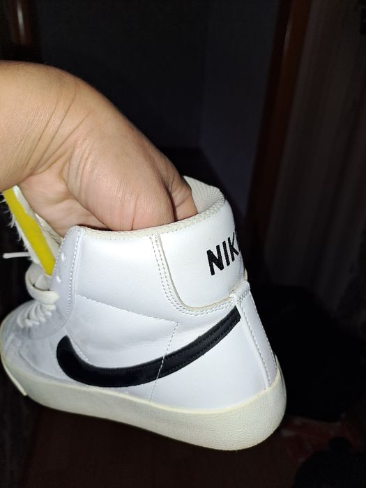 Кеды Nike покупала за 25000тг