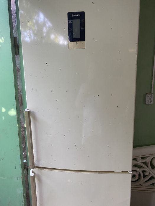 Продаю Холодильник bosch бу