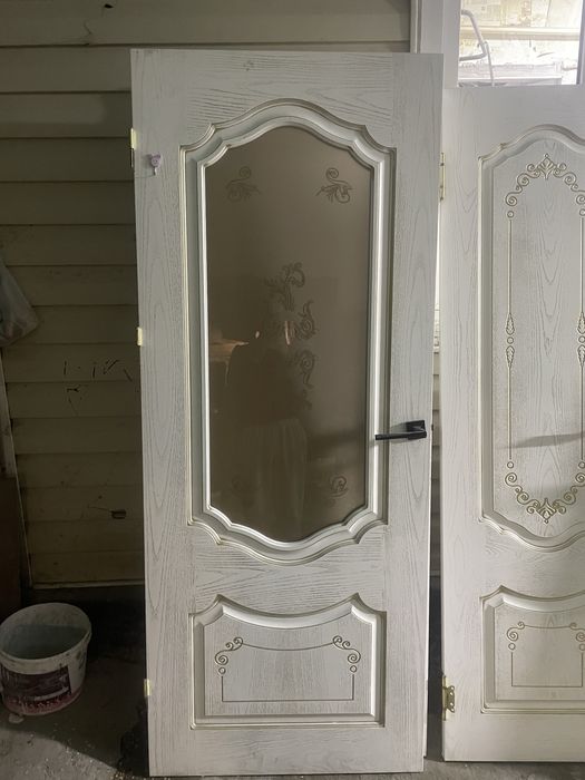 Межкомнатные двери  с косиками