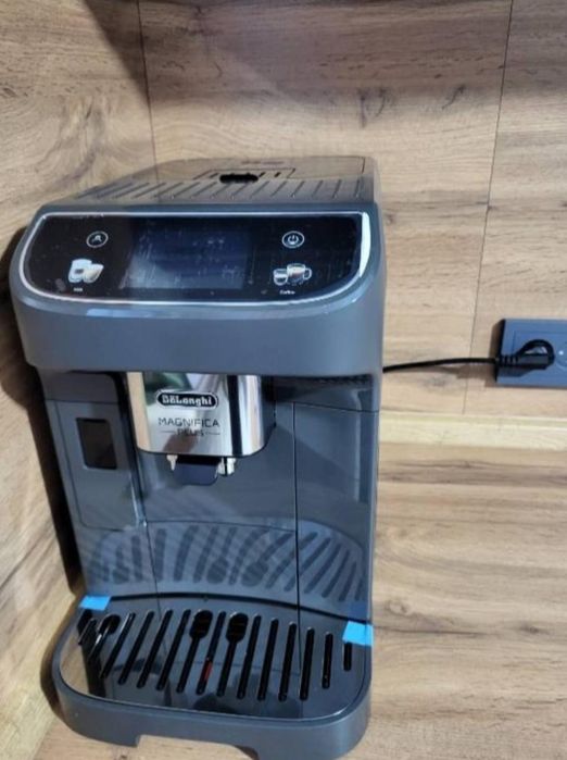 Кофемашина Delonghi ECAM320.61.G