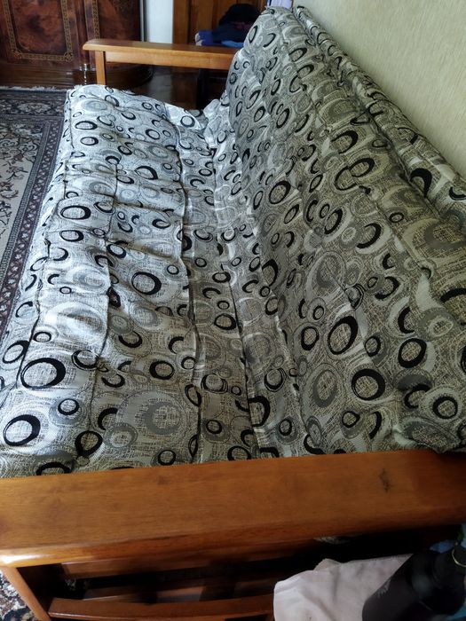 Диван  складной можно для дачи