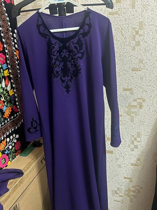 Вечернее женское платье