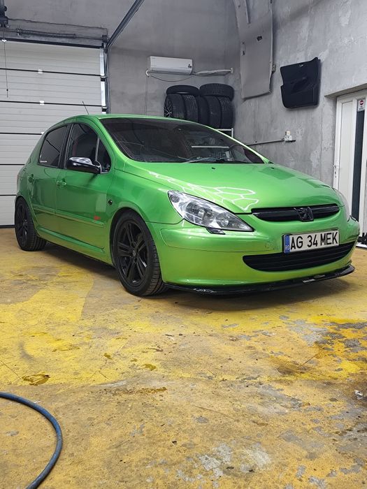 Peugeot 307  ---2.0 hdi-130cp Custom