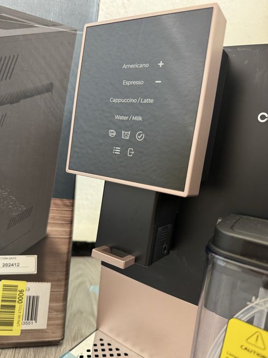 Кафеавтомат/Автоматична Кафемашина Cecotec Cremmaet Compactccino 19 Bar Мелачка Капучино!