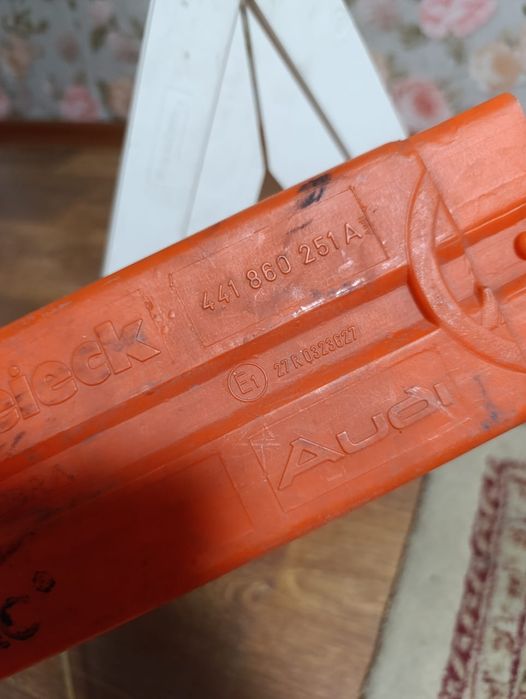 Знак аварийки немецкий