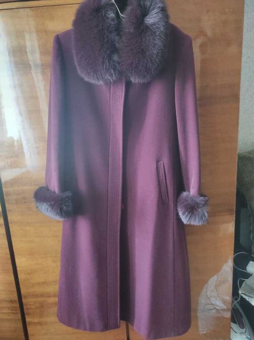 Женское зимнее пальто