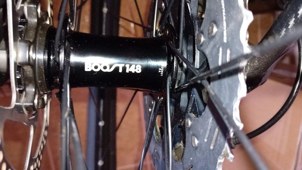 Butuc spate  bontrager boost 12 148 MTB