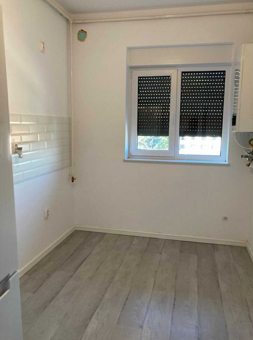 Studio în Bloc Eva Tower Pitesti Fratii Golesti