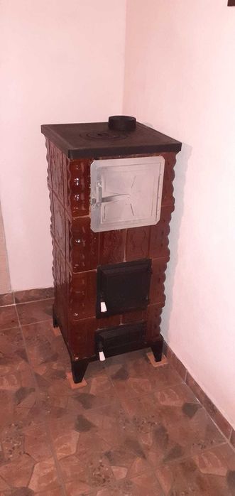 Soba de teracota,sobe de bucatarie,semineu, sobita,roti