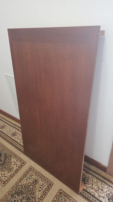 Продам стол и стулья