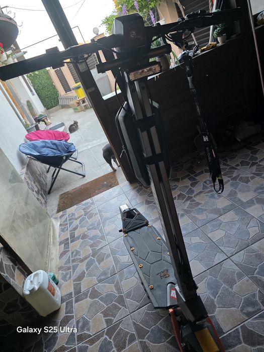 !Descriere!Vând trotineta electrica e scooter kukirin g1 pro