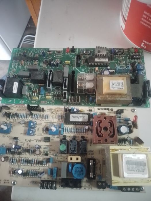 Placi electronice pentru centrala termica stare functionala