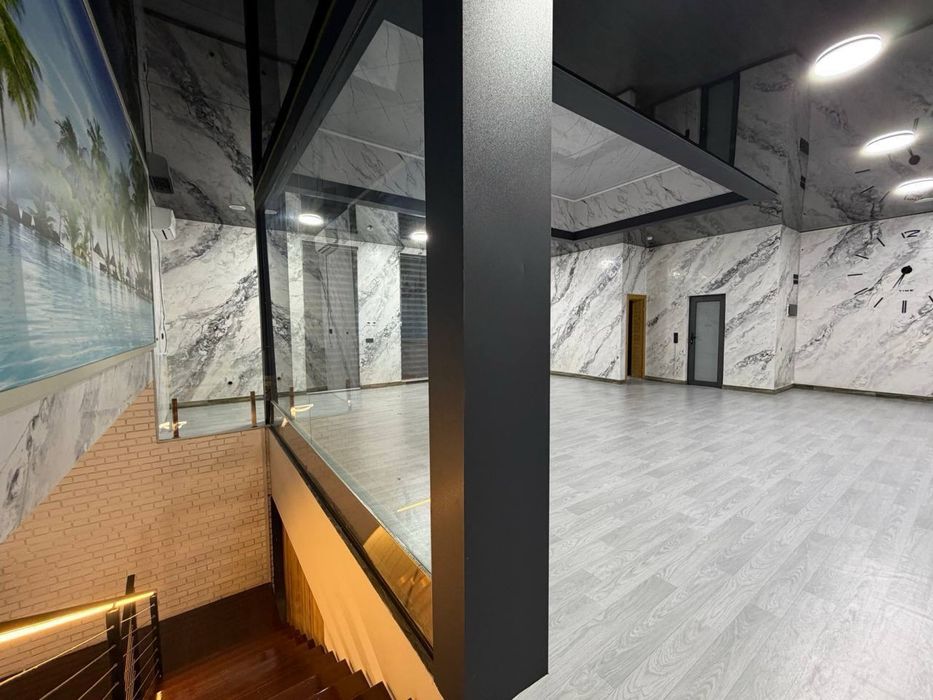 Здание Grand Mir Hotel 580 м2