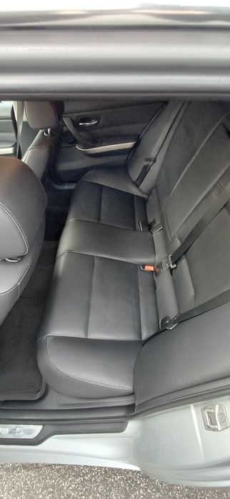 BMW E90 318D 2012