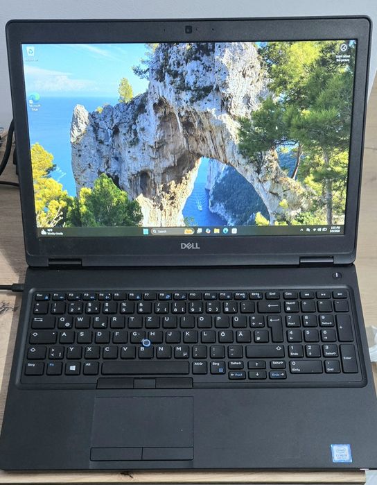Laptop Dell Latitude 5590 I5 8350U 8GB RAM SSD Windows 11