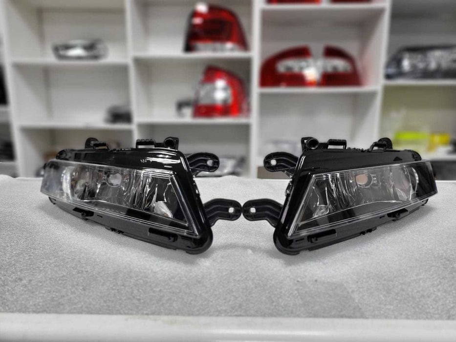 Противотуманка Skoda Octavia A7