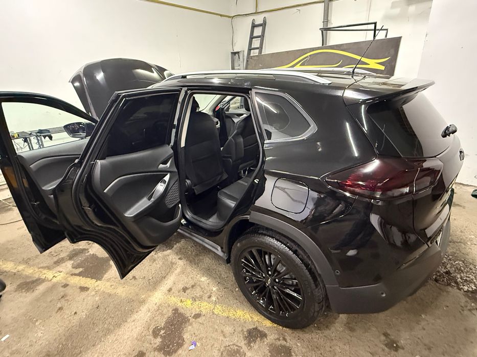 Tracker 2 LTZ Сотилади