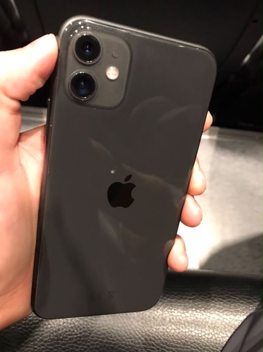 Iphone 11 64 BLAk