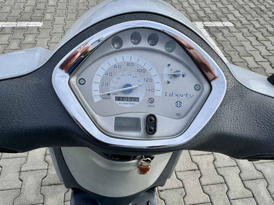 Продавам скутер Piaggio liberty 200i 2004г