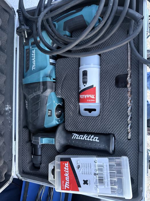 Makita Hr 2631FT  rotopercutor