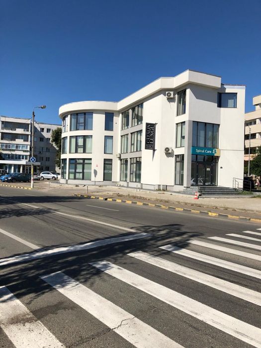Spatiu comercial /birou/cabinet  bacau ultra central