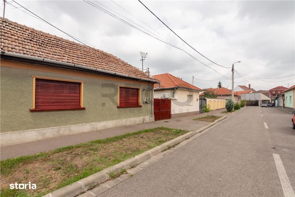 Casa renovabila cu teren de 620 mp in Cantemir