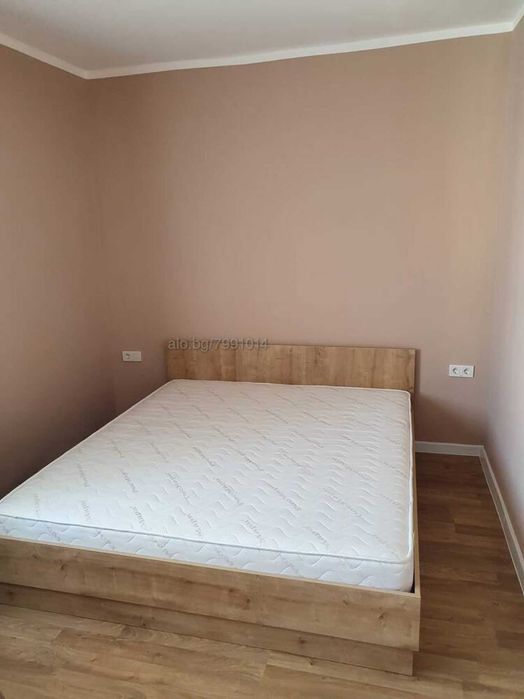 Тристаен апартамент в Каменица 2