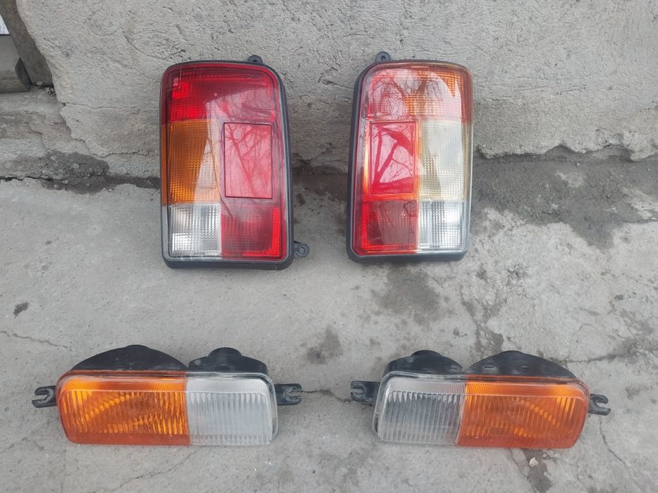 Продам фары на Lada Niva