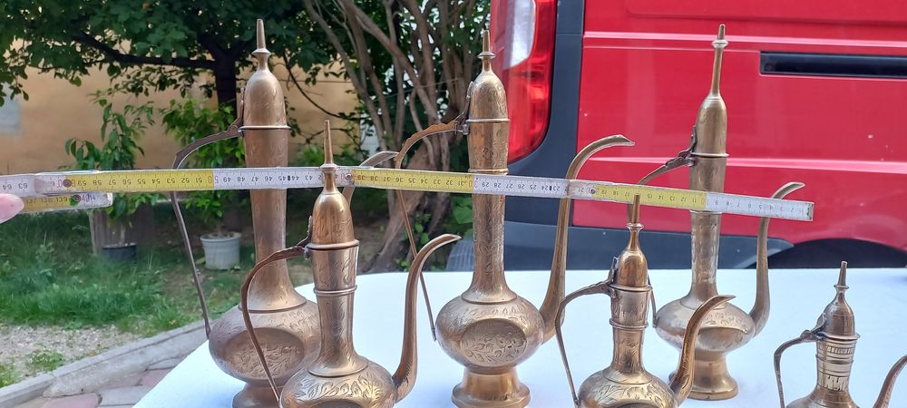 Set 6 ceainicuri lucrate manual alama- bronz