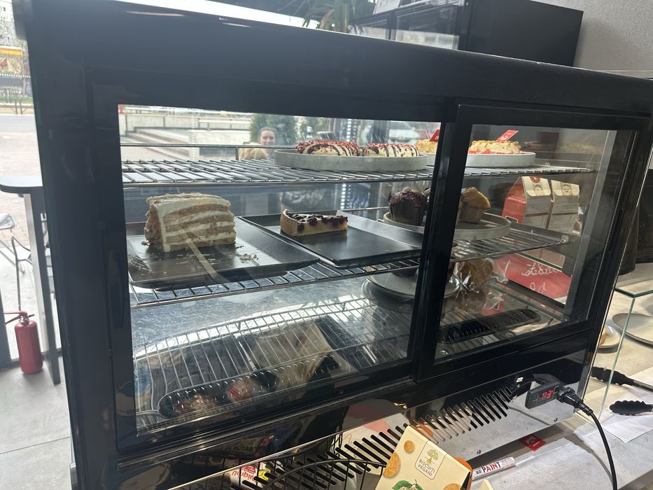 Vitrina frigorifica 160L