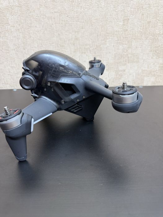 DJI FPV — комплект с очками