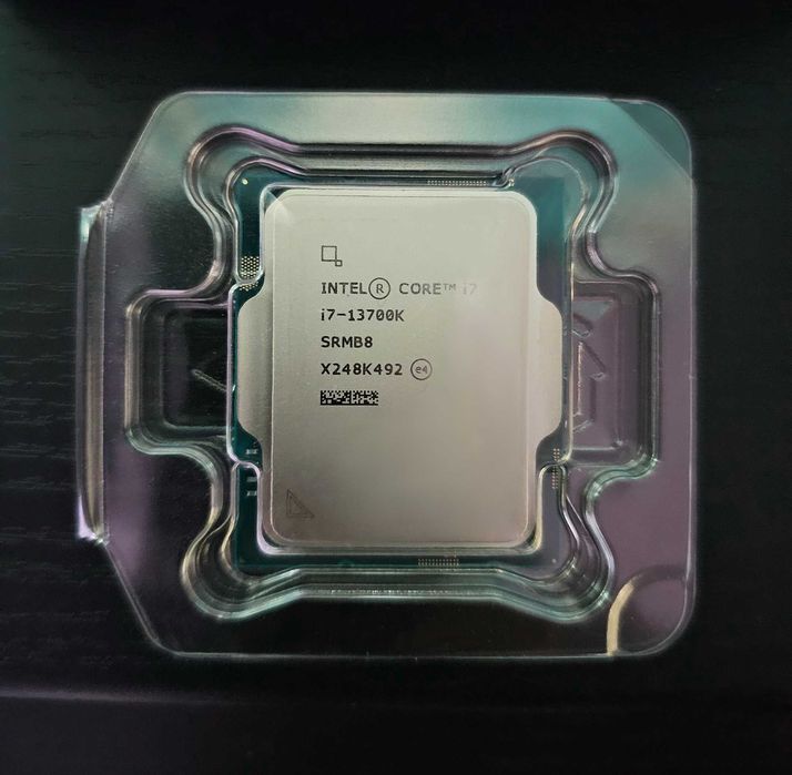 Kit procesor + placa de bază/aproape noi (cu garanție)