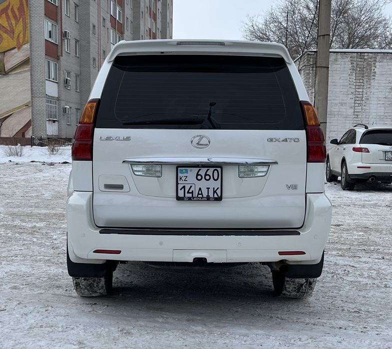 Lexus GX470.