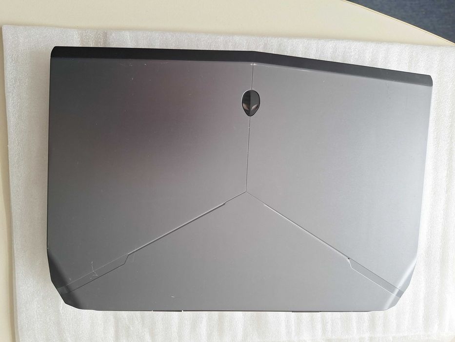 Alienware 15 R2 for parts