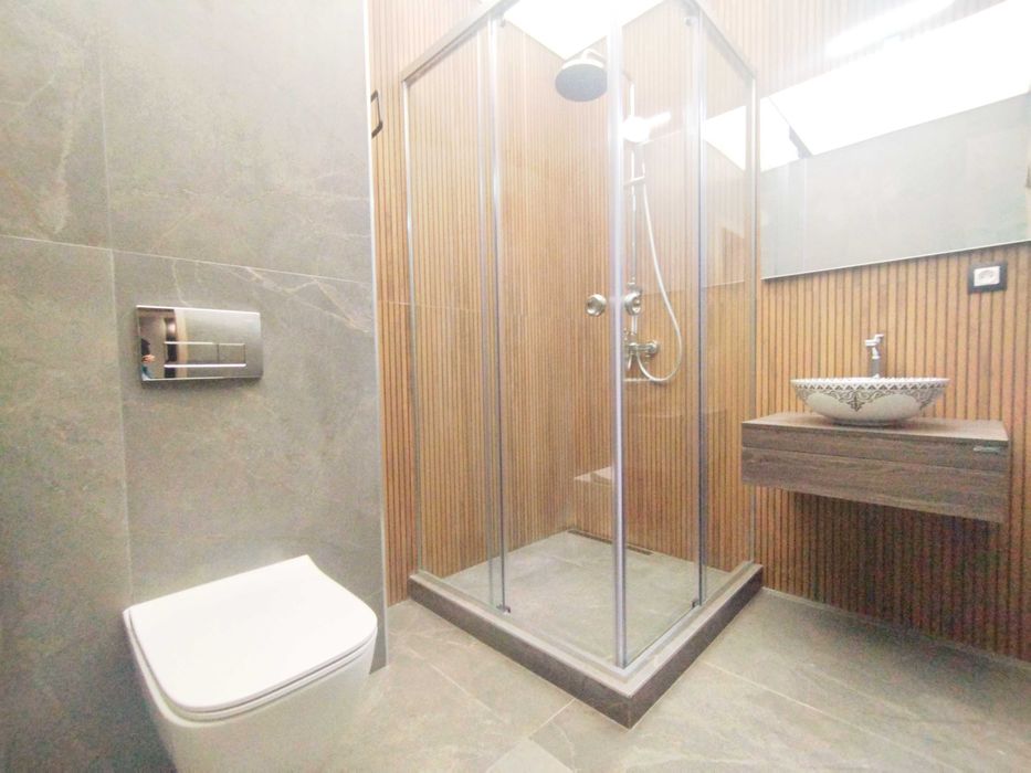 Дава се под наем Двустаен апартамент в София, Хладилника - 73 кв.м за 999 € - Снимка #12